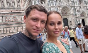 «Вот и бумеранг к тебе прилетел»: Павла Мамаева обвиняют в новой измене