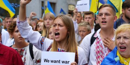 Зарубежные украинцы в панике: война минимум до 2027-го требуется им, чтобы осесть в Европе навсегда – мирный план погубит эти мечты