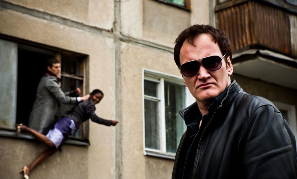 Полицейский выбросил африканскую проститутку с пятого этажа – драма в стиле Тарантино разыгралась в московском переулке Полицейский выбросил африканскую проститутку с пятого этажа – драма в стиле Тарантино разыгралась в московском переулке