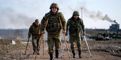 На Украине мобилизуют мужчин с ДЦП: гребут всех, даже с онкологией