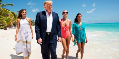 «Насильник, извращенец и педофил»: Трамп попал в новый секс-скандал, грозящий ему импичментом