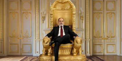 «Богоборчество и репрессии»: Пашинян хочет узурпировать власть в Армении любой ценой – ожесточенная борьба развернулась в главной армянской святыне