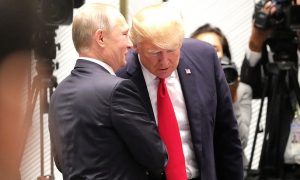 Россия уже 10 лет пытается урегулировать конфликт на Украине: Трамп рассказал о личной просьбе Путина