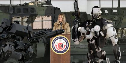 Вот кто по-настоящему управляет Америкой: Мелания Трамп обратилась к солдатам США и призвала победить в «ИИ-войне»
