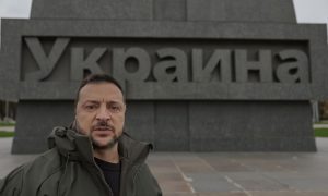 «Решил послать нас всех»: ведущий политтехнолог киевского режима анонсировал отставку Зеленского до Нового года