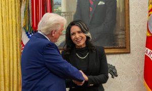 Один размер подходит не всем: глава Национальной разведки США сделала шокирующее признание