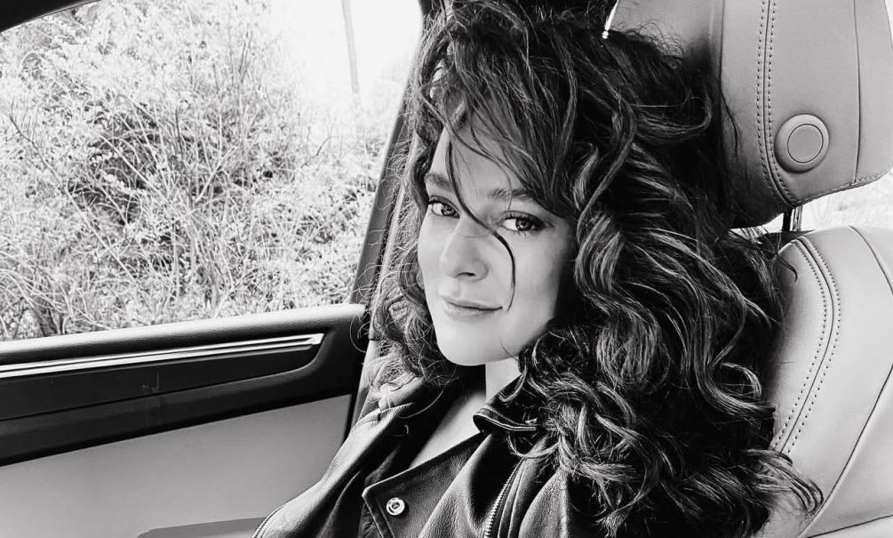 Аглая Тарасова призналась на суде, что прятала вейп с наркотиками при въезде в Россию 