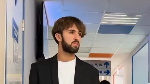 Во Владимире главным врачом назначили 26-летнего Манучехра без образования: после резонанса его уволили, но есть нюанс