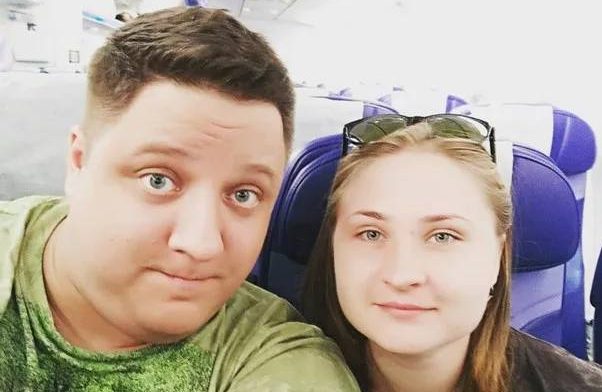 Вдова Романа Попова продаёт семейный коттедж, чтобы обеспечить трёх детей после его смерти