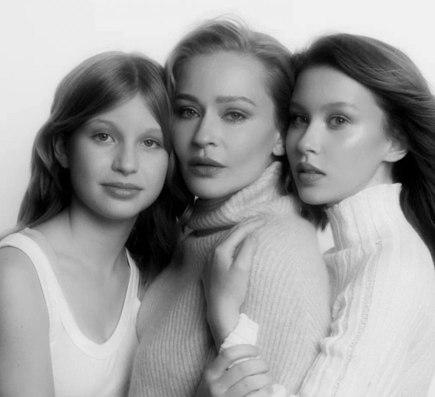 «Я чиста, Аня чиста»: Юлия Пересильд высказала все хейтерам, которые травят ее 16-летнюю дочь