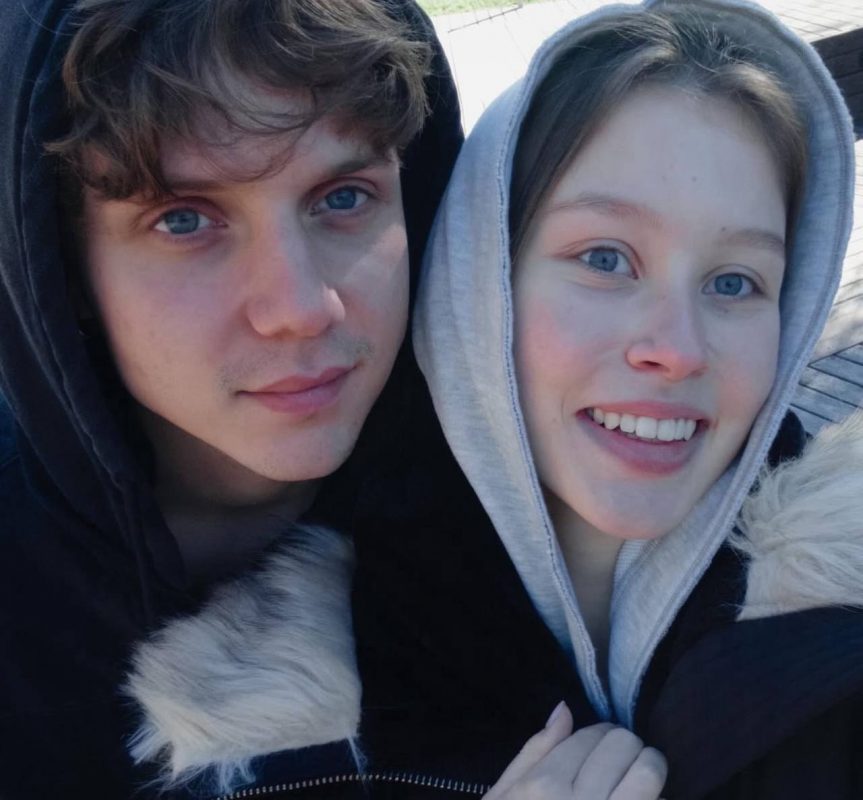 «Я чиста, Аня чиста»: Юлия Пересильд высказала все хейтерам, которые травят ее 16-летнюю дочь