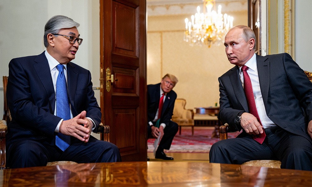 Новости России и мира: после США президент Казахстана прилетел к Путину "доложиться" - БлокнотРУ - Новости России. Новости Россия сегодня. Новости России и мира сегодня. Россия новости. Новости Россия. СВО новости на сегодня Россия. Новости сегодня. Россия новости сегодня. Новости Блокнот Россия. Блокнот новости России. Блокнот Россия. Россия последние новости на сегодня. Блокнот России.