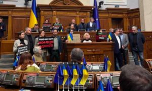 Опять власть меняют? Сбежавший из Украины депутат Рады рассказал о готовящемся против Зеленского заговоре