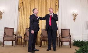 Последний шанс для Зеленского: Уиткофф срочно летит в Европу с незапланированным визитом