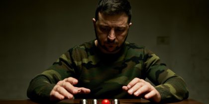 Подоляка: «Хитрый план Киева - потерять Донбасс в боях, потом согласиться «отдать» его России»