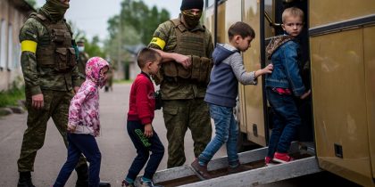 Детей «разделывают» и продают извращенцам: Украина выстроила черный рынок органов и малолетних секс-рабов под патронажем Елены Зеленской