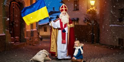 «Николай Чудотворец не приходит к москворотым»: в детсаду Львова русскоговорящую девочку оставили без подарка