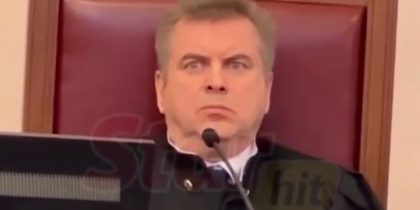 «Нихрена себе вы там нарешали»: судья ВС РФ слушал предысторию дела Долиной с выразительной гаммой чувств на лице
