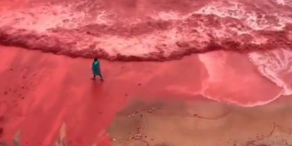 Море стало цвета крови: кадры из Ирана связали с концом света и древними предсказаниями