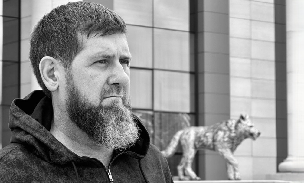 Кадыров готов отдать власть в Чечне новым людям: «Я сыт по горло, лучше пусть будут другие» Кадыров готов отдать власть в Чечне новым людям: «Я сыт по горло, лучше пусть будут другие»