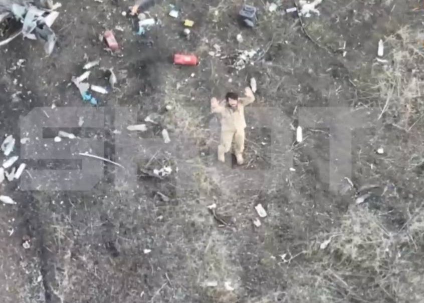 ВСУ безжалостно убили своего солдата, сдавшегося в плен от безысходности 