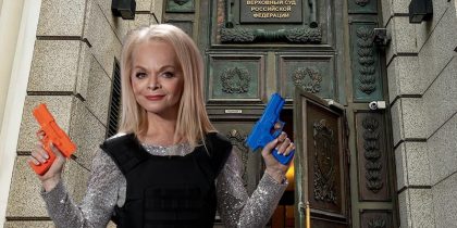 Долина снова атакует: певица «возражает» против жалобы обездоленной покупательницы