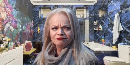 «Квартирное проклятие Долиной»: народная артистка потеряла еще две элитные квартиры