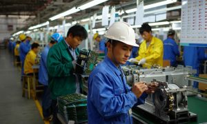 «Чаще рожают и больше работают»: Китай опередил Россию по уровню жизни – есть ли шанс на реванш?