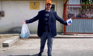 Польша показала Зеленскому кукиш: вместо поставок оружия, из ЕС депортируют молодых украинских беженцев для пополнения рядов ВСУ