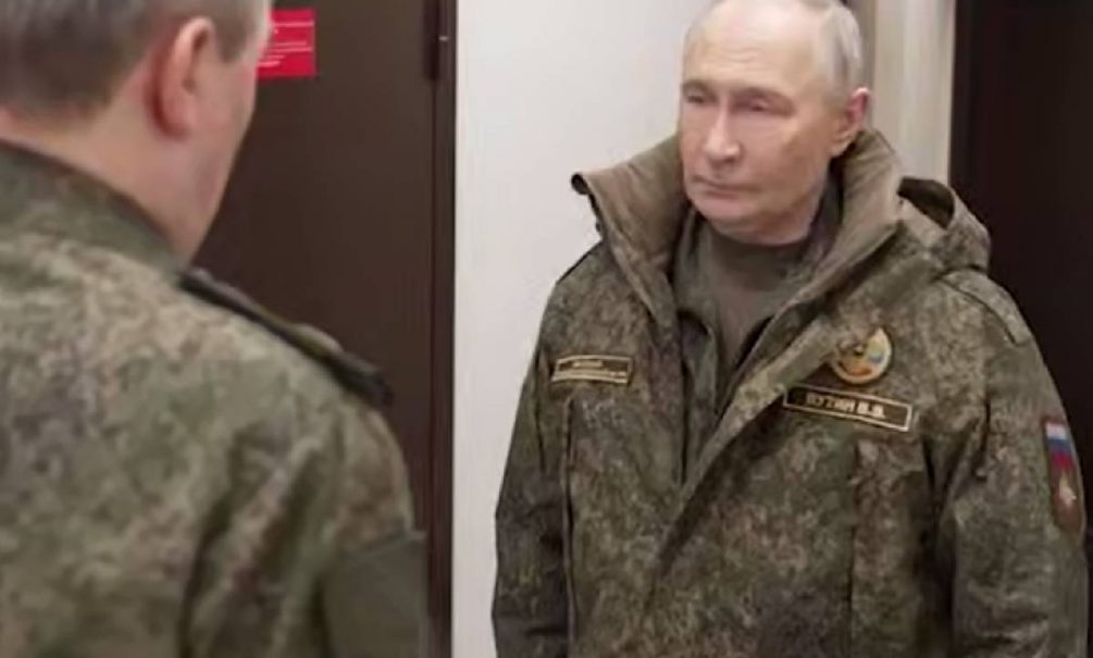 &laquo;Если Киев против мира, мы решим задачи СВО вооруженным путем&raquo;: Путин посоветовал Зеленскому прислушаться к &laquo;умным людям&raquo; на Западе