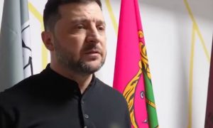 «Загнан в угол»: политологи высказались о судьбе Зеленского