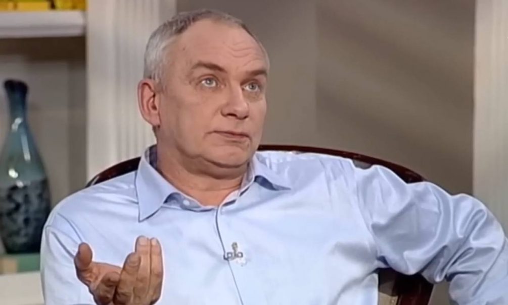 «Рак с метастазами в мозг»: коллеги и звезды просят спасти актера «Тайн следствия» Дмитрия Поднозова «Рак с метастазами в мозг»: коллеги и звезды просят спасти актера «Тайн следствия» Дмитрия Поднозова