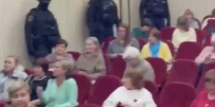 «Молились за Зеленского и ВСУ»: в Петербурге задержали радикальную проукраинскую секту