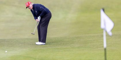 «Будет драка»: Трамп не поехал встречать Зеленского – президент США предпочел игру в гольф