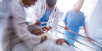 «Это была минута для последнего «прости»: реаниматолог-иеромонах раскрыл, что видят умирающие