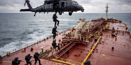 «Мы демонстрируем слабость»: второй танкер РФ захвачен американцами – военкор Котенок возмутился отсутствием силового ответа