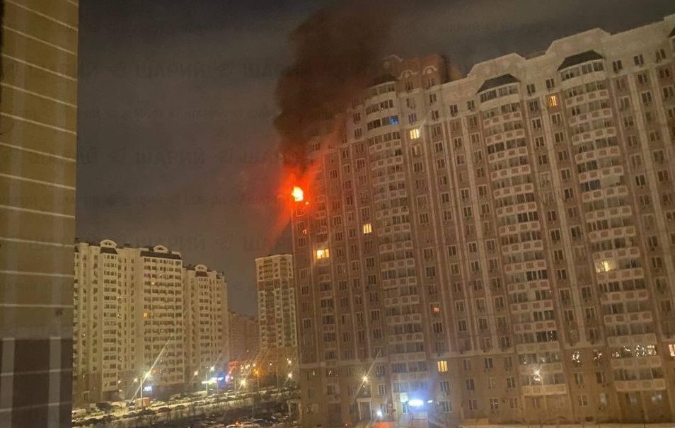 «Хватит!»: БПЛА почти два часа атаковали Ростов-на-Дону 