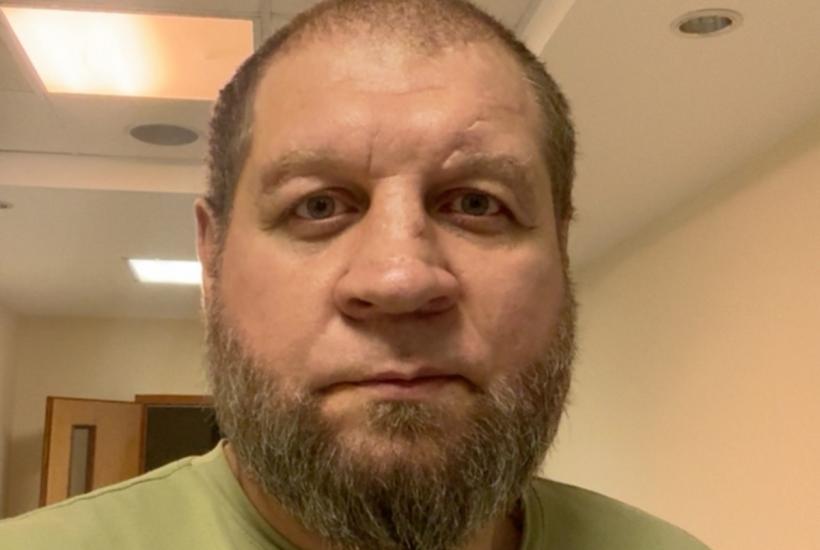 После &laquo;Звезд под капельницей&raquo; оказался на костылях: Емельяненко рассказал о жутком диагнозе