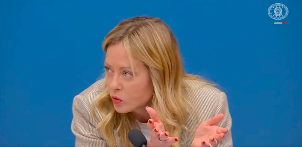 Поддержим Гренландию до последнего украинца: премьер Италии Мелони задала ЕС неудобные вопросы