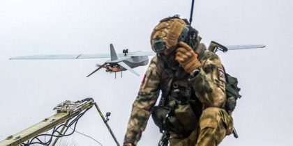 «Массово, мощно, эффективно»: украинский военный аналитик Чмут восхитился, как русские «Герани» уничтожают позиции ВСУ