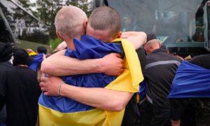 «Сточат всех нас в мясных штурмах»: экс-депутат Верховной рады назвал СВО России прививкой