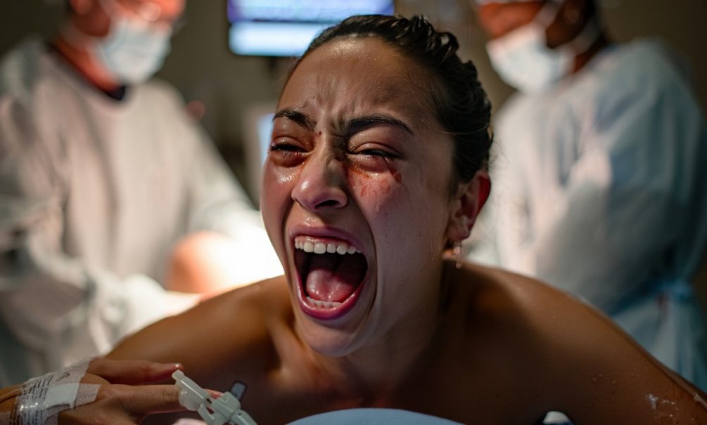 «Сказали, что выхода нет»: женщине по ошибке удалили матку в скандальной больнице Новокузнецка, где погибли младенцы 