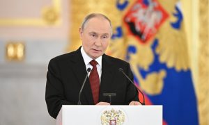 «Россия хочет мира в Украине, но Киев сопротивляется»: Владимир Путин предложил иностранным послам выстроить новую архитектуру безопасности в Европе