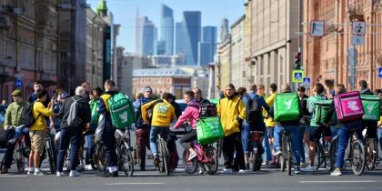 «Ничего, гномики ещё накопают»: зарплата курьеров невольно вскрыла совсем «некурьерские» проблемы  россиян
