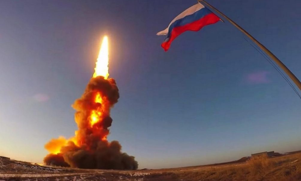 Удар «Орешника»: Зеленский требует от Запада ускорить поставки ПВО