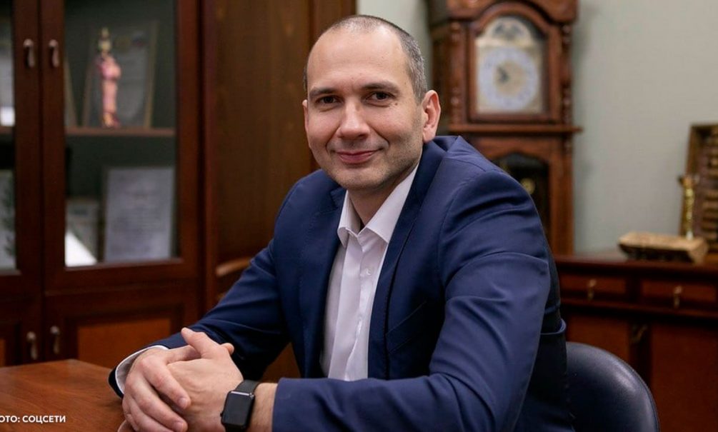 «Во всём виновата она»: бывший замминистра России покончил с собой и разослал предсмертную записку 