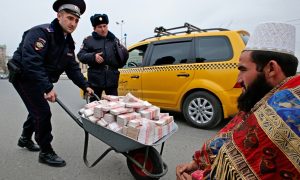 Полиция Иваново заплатит 2,8 миллиона таксисту-узбеку за наркоторговца-узбека