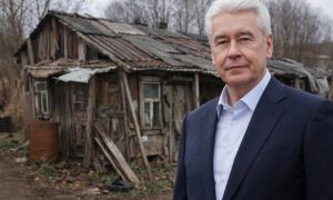 Регионы погрязли в долгах: люди бегут от бедности в Москву - как бюджетная политика России способствует деградации малых городов