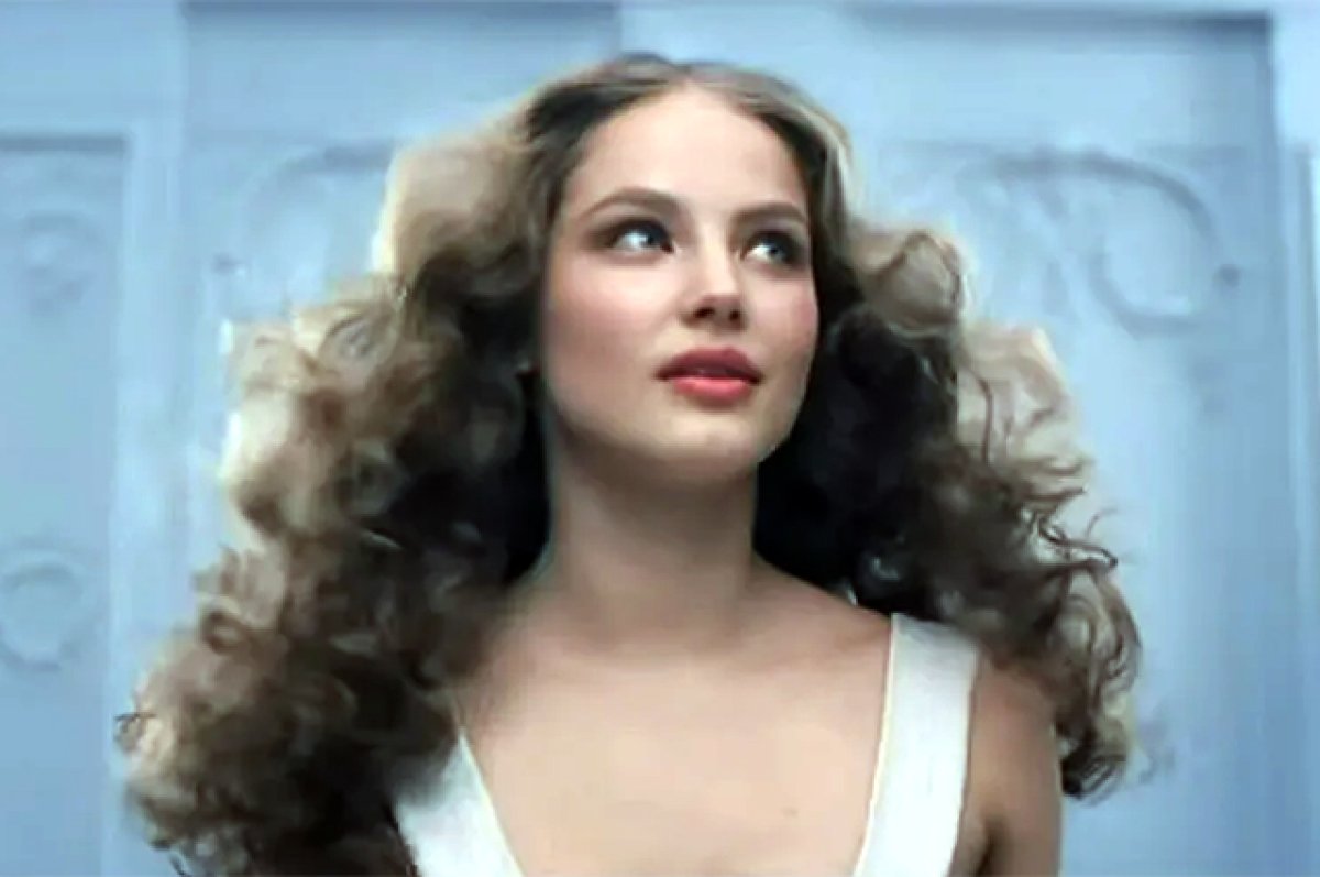 Загадочную гибель «русской Рапунцель» связали с делом Эпштейна: новые детали смерти модели Русланы Коршуновой