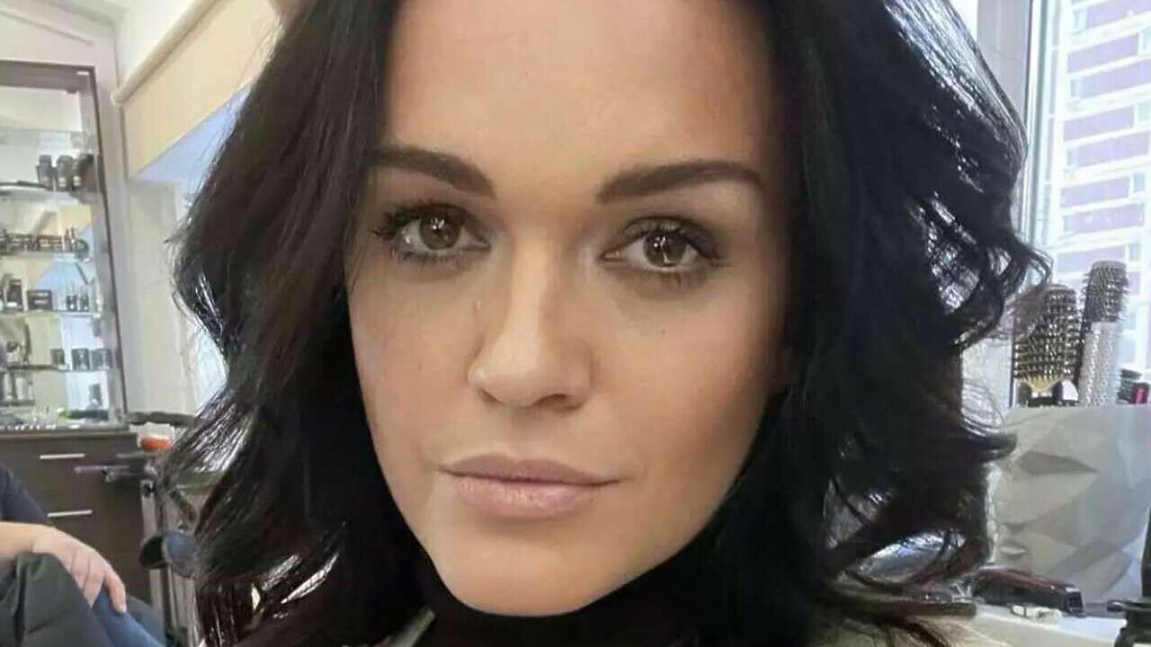 Матерились и сорвала концерт: у певицы Славы случился нервный срыв на концерте в Смоленске